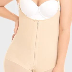 Short shaping girdle with front closure F0768